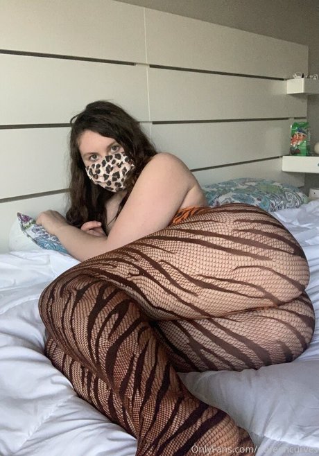Doreencurves photo 228