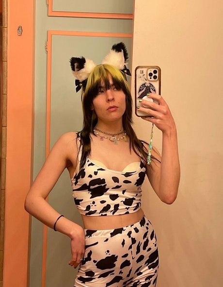 Dorianelectra photo 10