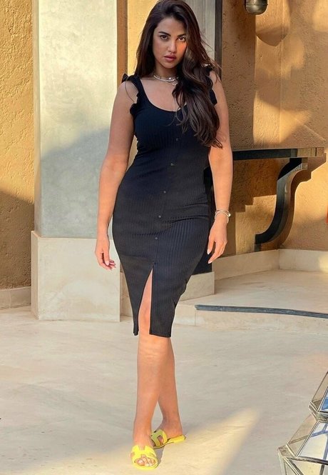 Dorra Zarrouk photo 101