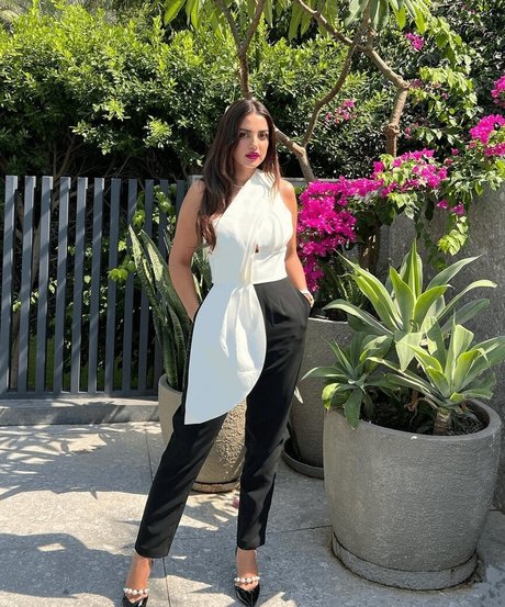 Dorra Zarrouk photo 105