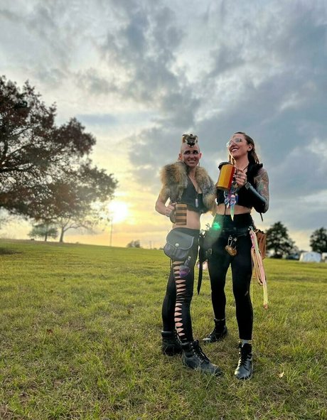 Dreadmomma photo 17