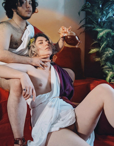 Drippingsaint photo 14