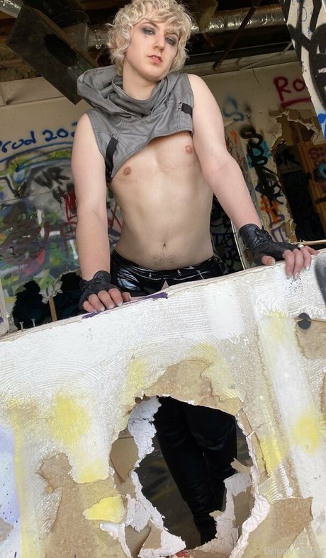 Drippingsaint photo 29