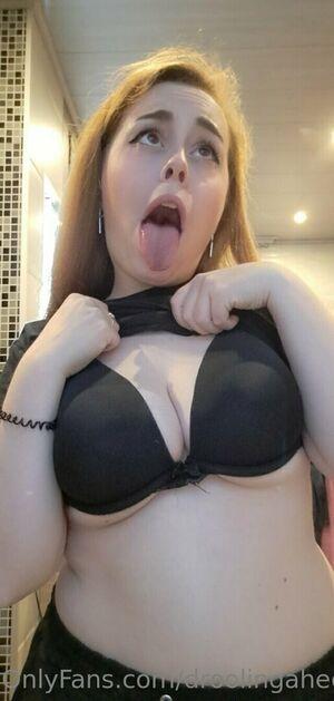 DroolingAhegaoQueen photo 1