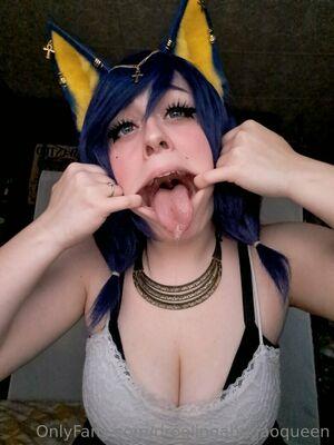 DroolingAhegaoQueen photo 15