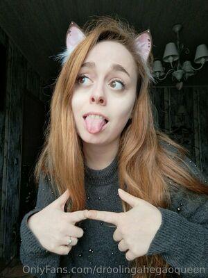 DroolingAhegaoQueen photo 32