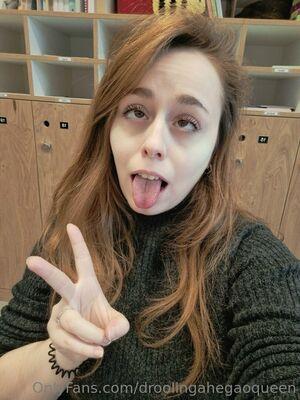 DroolingAhegaoQueen photo 42