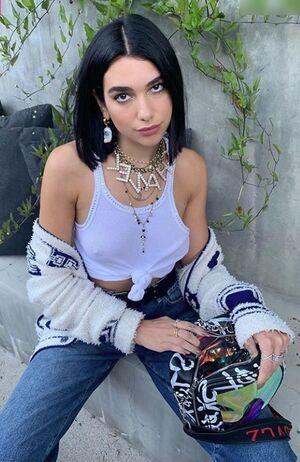 Dua Lipa photo 5