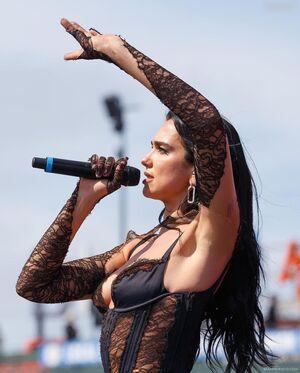 Dua Lipa photo 21