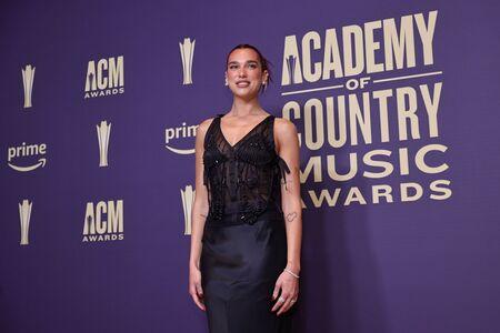 Dua Lipa photo 61