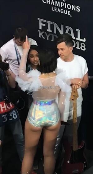 Dua Lipa photo 310