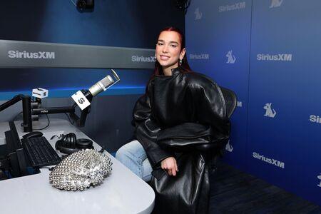 Dua Lipa photo 472