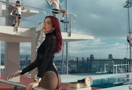 Dua Lipa photo 700