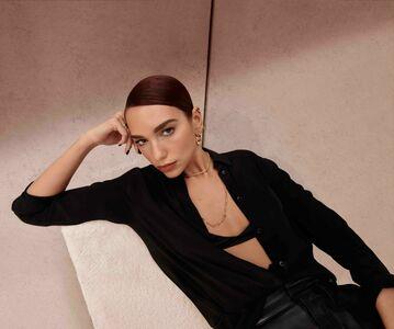 Dua Lipa photo 751