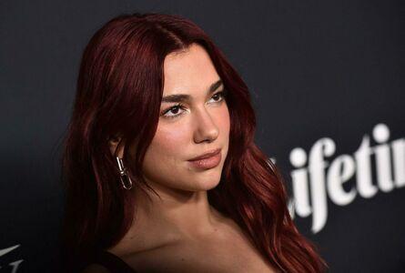 Dua Lipa photo 1023