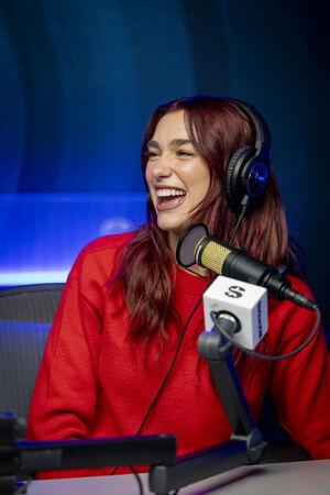 Dua Lipa photo 1069