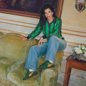 Dua Lipa photo 1100