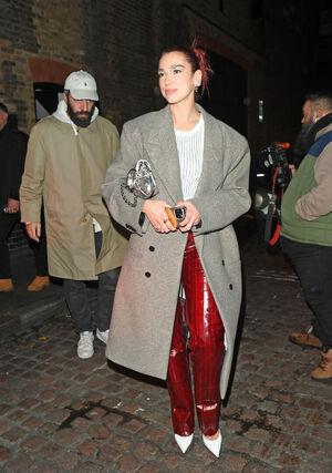 Dua Lipa photo 1131