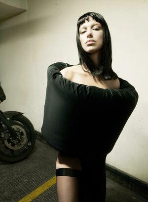 Dua Lipa photo 1315