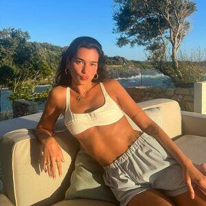 Dua Lipa photo 1381