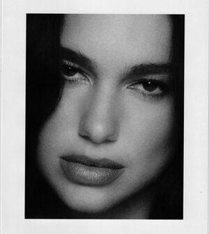 Dua Lipa photo 1672