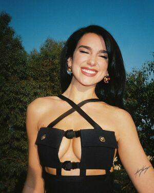 Dua Lipa photo 1688