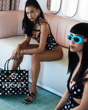 Dua Lipa photo 1719
