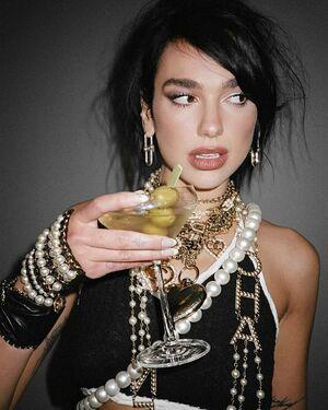 Dua Lipa photo 1736
