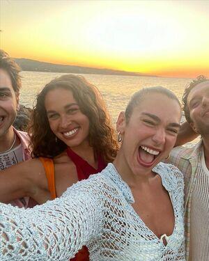 Dua Lipa photo 1797