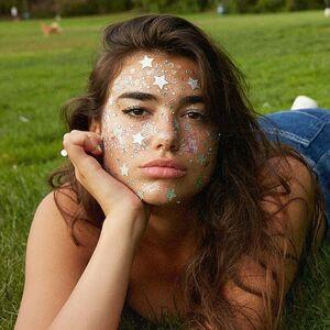 Dua Lipa photo 1982