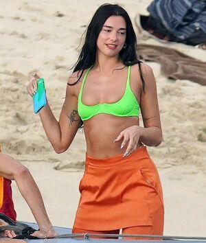 Dua Lipa photo 2006