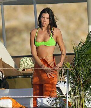 Dua Lipa photo 2009
