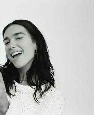 Dua Lipa photo 2045