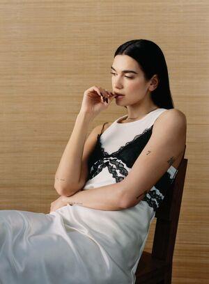 Dua Lipa photo 2298