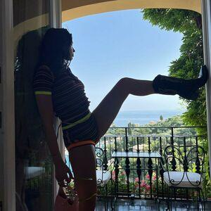 Dua Lipa photo 2330