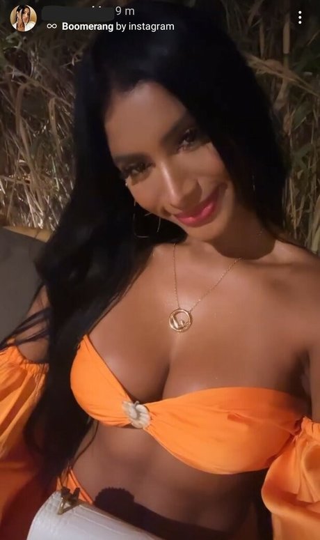 Dubai Escort photo 22