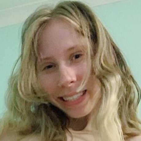 Duckycutie photo 12