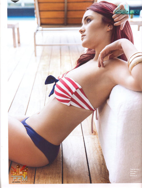 Dulce Maria photo 877