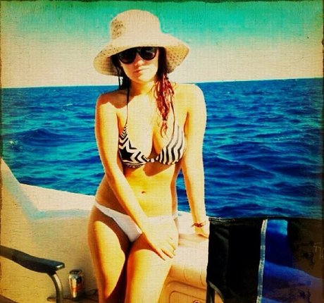 Dulce Maria photo 1102