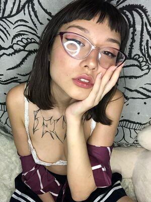 Dzihiko_nya photo 1