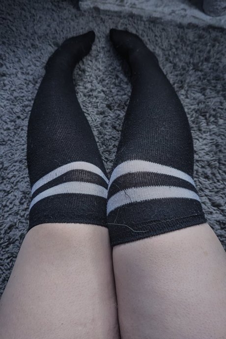 Easygoinggoth photo 4