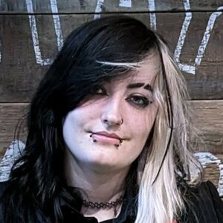 Easygoinggoth photo 10