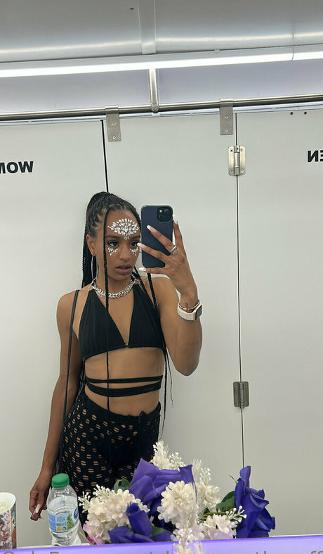 Ebonypantherofficial photo 19