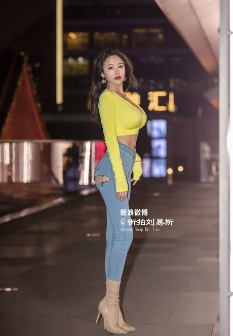 Echo Yue photo 35