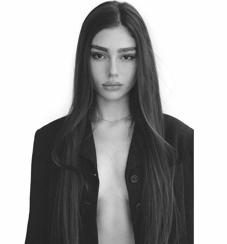 Eden Chanel photo 21