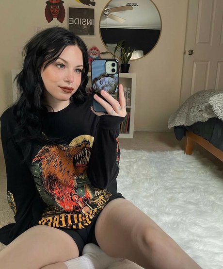 Edgarallanxhoe photo 9