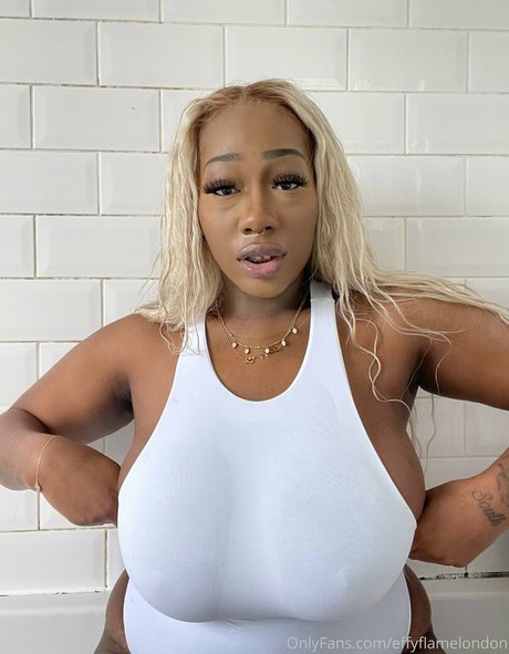 Effy Flame photo 122