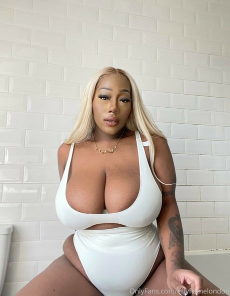 Effy Flame photo 220