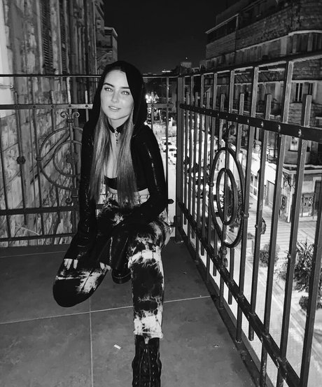 Effy Palarya photo 80