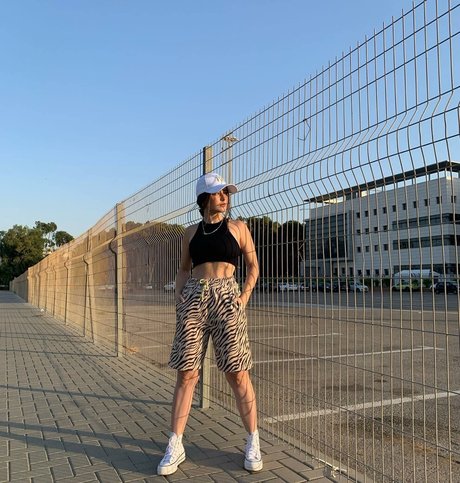 Effy Palarya photo 130